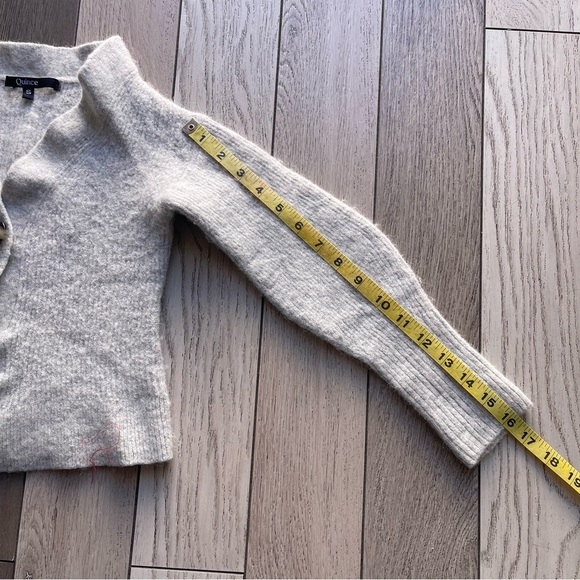 Quince Women's Light Gray Button-Up Cardigan - Picture 4 of 6